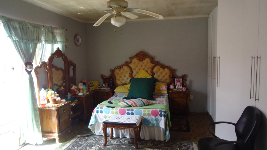 4 Bedroom Property for Sale in Broadlands Park Western Cape